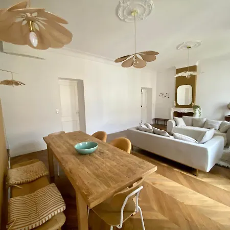 De Maitre T3 80m2 En Plein Centre. Appartement